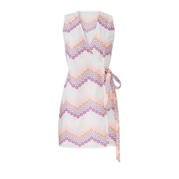 Miguelina Ali Wrap Dress Women's Med White Pink Embroiodered Sleeveless RTR - Picture 14 of 14